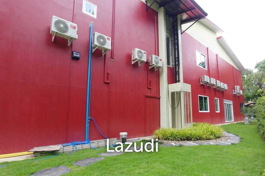 All new Deluxe High Tech Villa
