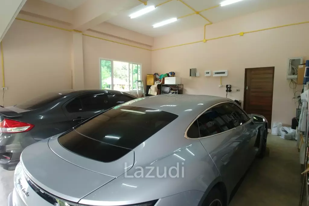 All new Deluxe High Tech Villa