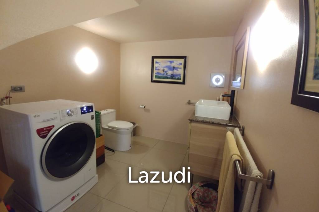 All new Deluxe High Tech Villa