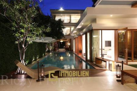 Luxury Pool Villa Beachfront  Hua Hin Cha-am for sale near Dusit Resort Hotel