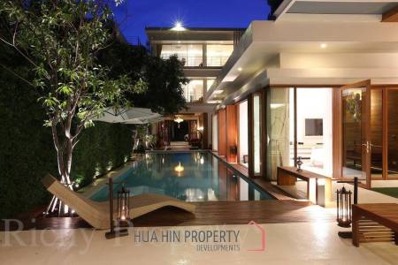Luxury Pool Villa Beachfront  Hua Hin Cha-am for sale near Dusit Resort Hotel