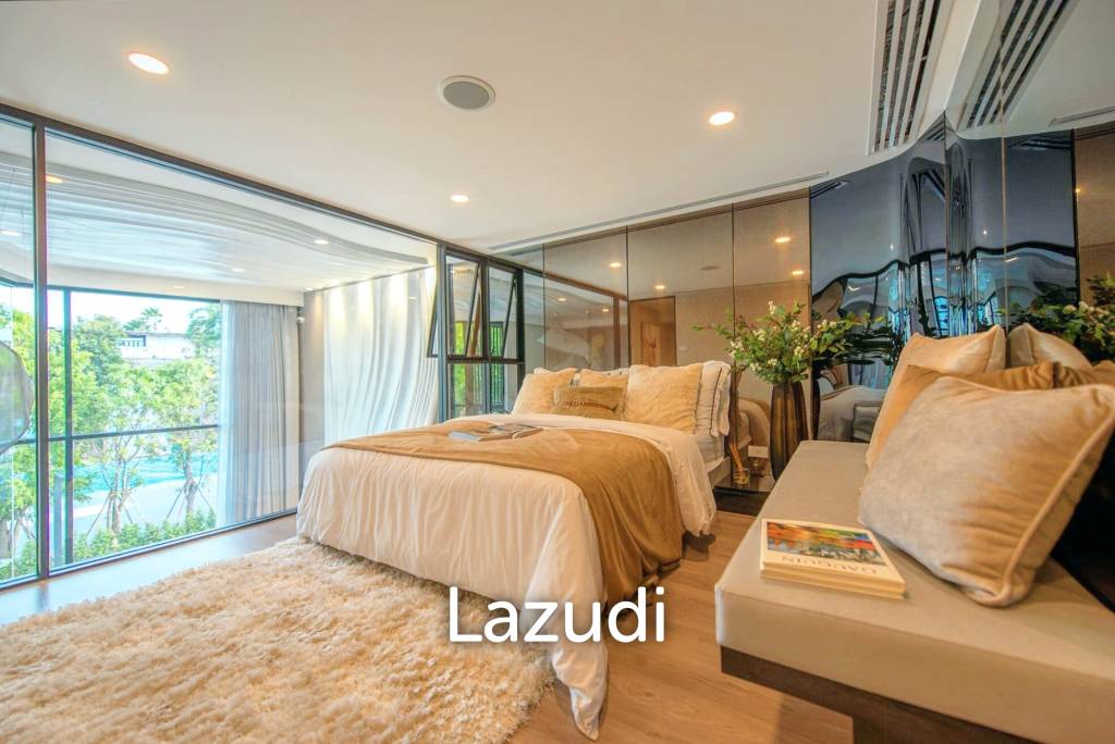39 sqm duplex-style condo Knightsbridge Space Sukhumvit - Rama 4 Phra Khanong