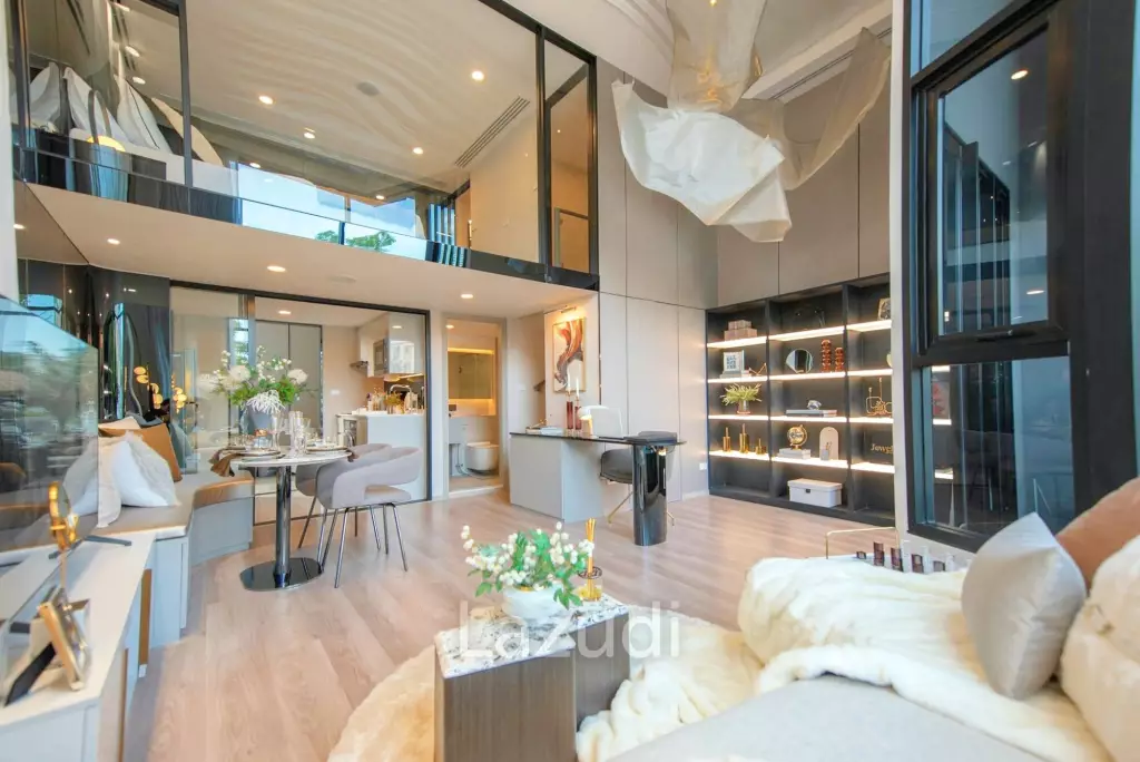 39 sqm duplex-style condo Knightsbridge Space Sukhumvit - Rama 4 Phra Khanong