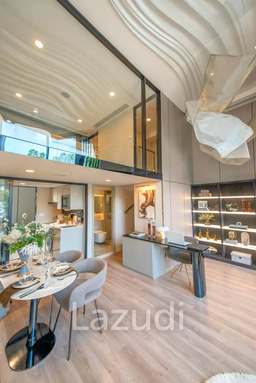 38.75 sqm loft-style 1 bedroom condo Knightsbridge Space Sukhumvit - Rama 4 Phra Khanong