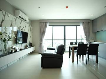 2 bedroom condo for rent and sale at Rhythm Sukhumvit 36-38