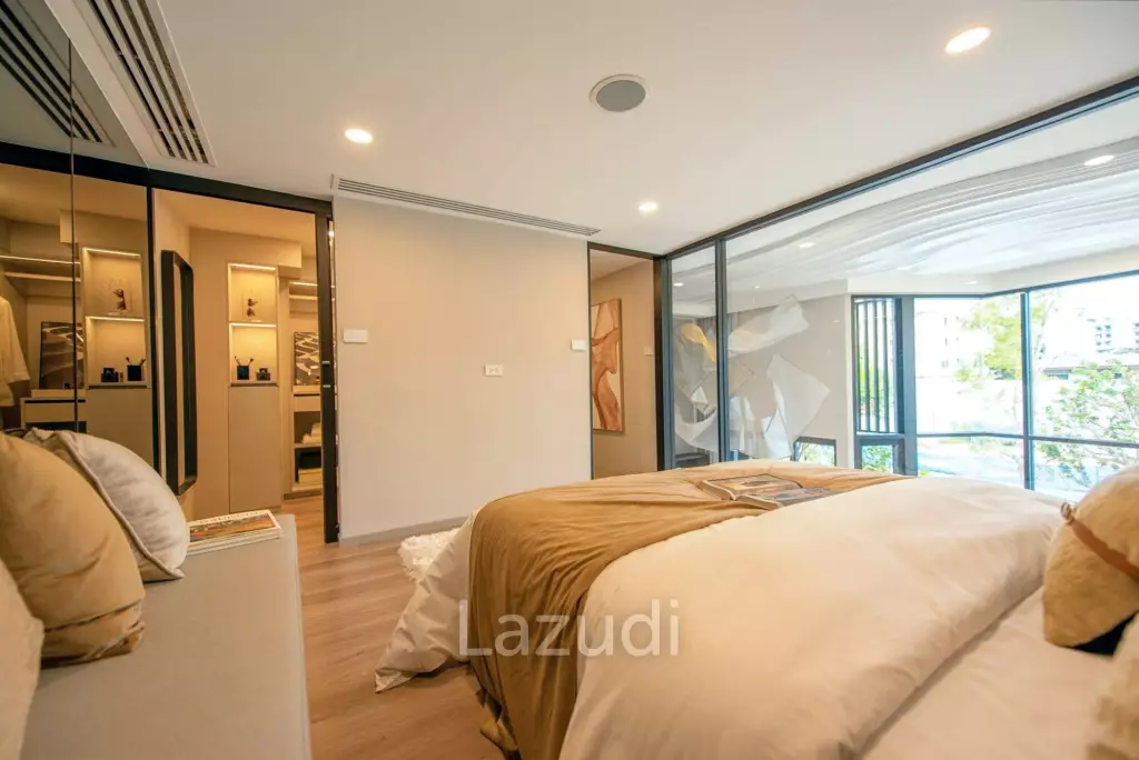 48.9 sqm loft-style 1-bed condo Knightsbridge Space Sukhumvit - Rama 4 Phra Khanong