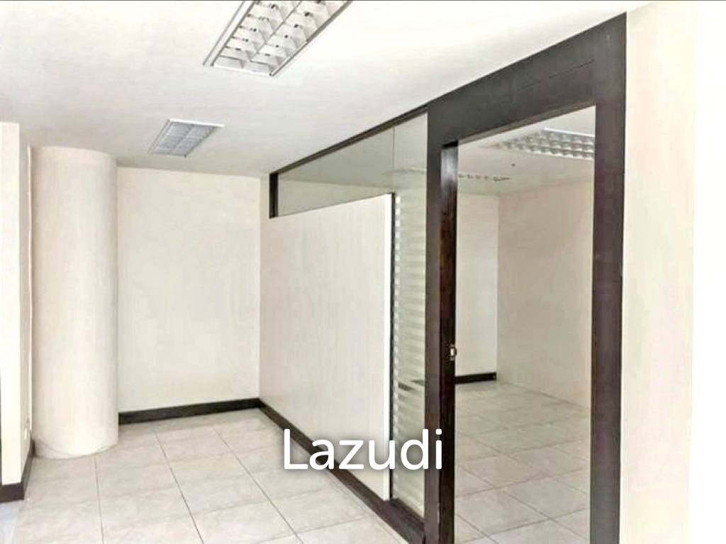 193 Sqm Office Space at Richmond Office building For Rent and Sale