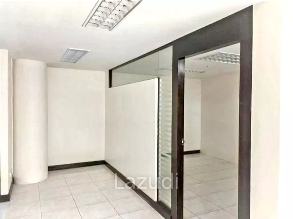 193 Sqm Office Space at Richmond Office building For Rent and Sale