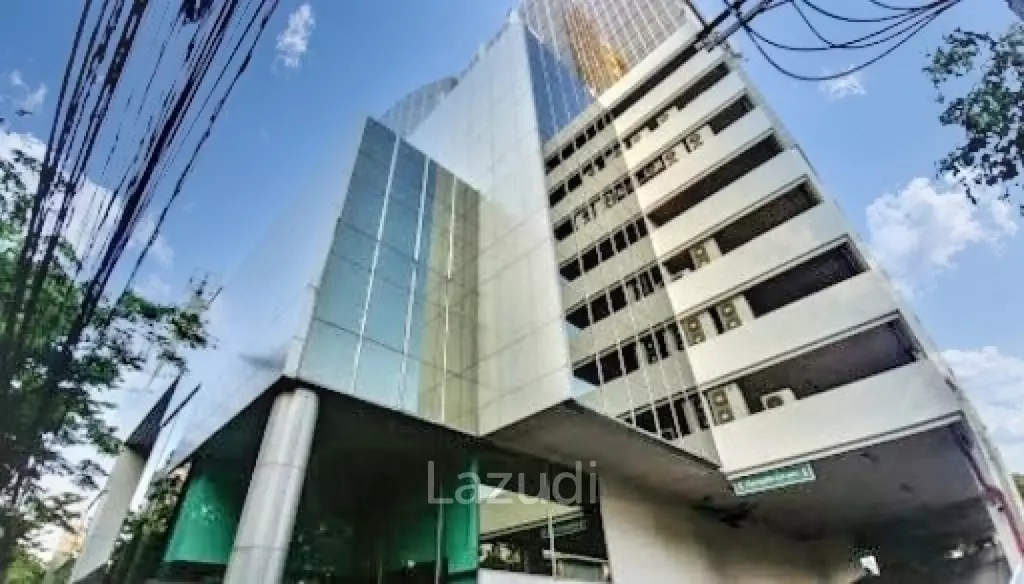 193 Sqm Office Space at Richmond Office building For Rent and Sale