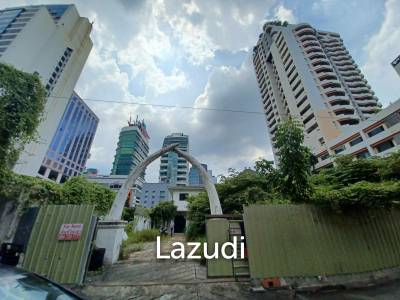 Spacious land for rent in Sukhumvit 33, AAA location, suitable  for any business activities