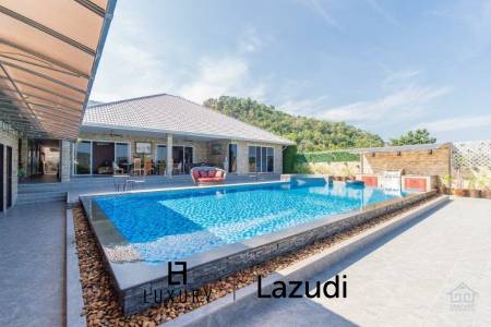 2,000 qm 6 Bett 8 Bad Villa Für Verkauf