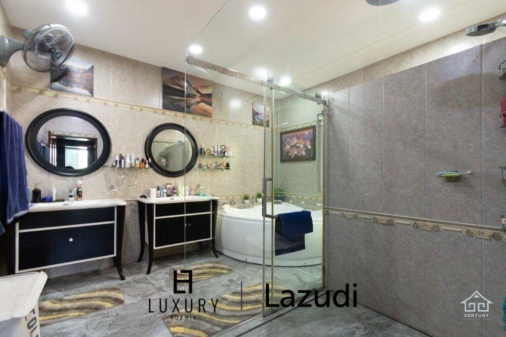 2,000 metro cuadrado 6 ` 8 Baño Villa de Venta