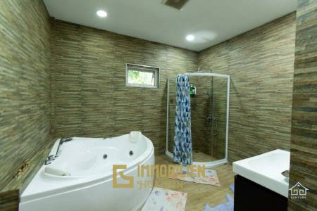 2,000 m² 6 Chambre 8 Salle de bain Villa Pour Vente