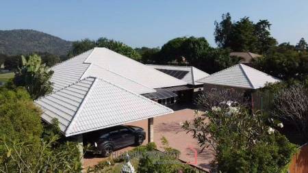 Maqnificent 6 Bedroom Villa overlooking Palm Hills Golf Course : RENTED UNTIL JAN 2024