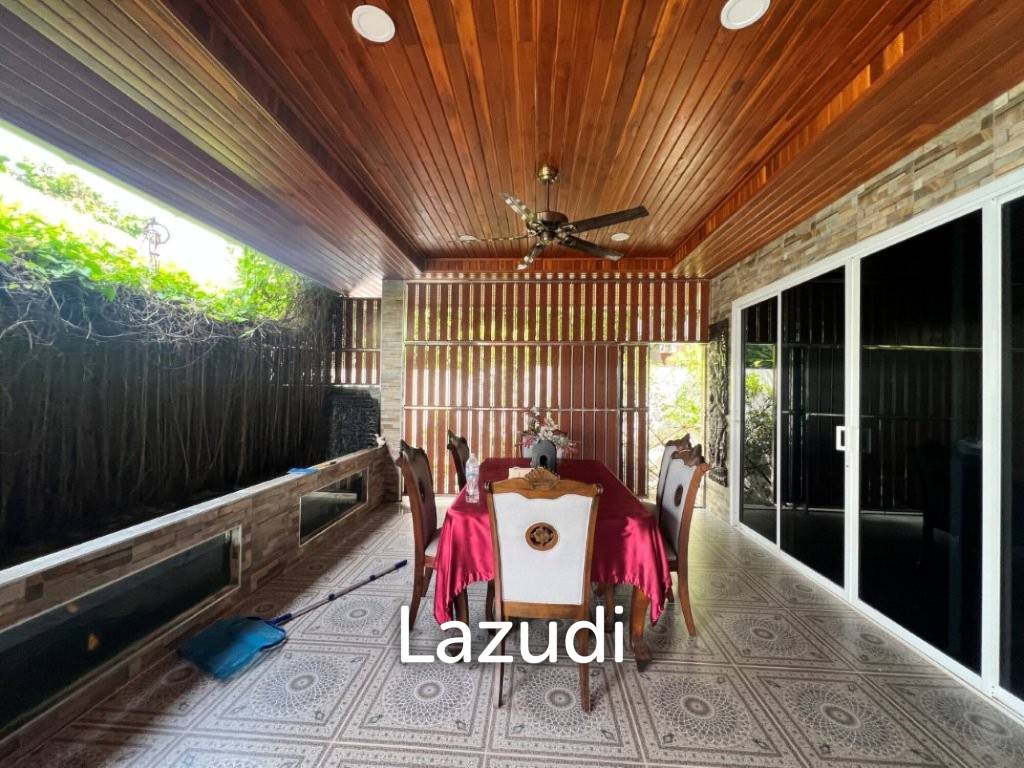 Maqnificent 6 Bedroom Villa overlooking Palm Hills Golf Course : RENTED UNTIL JAN 2024