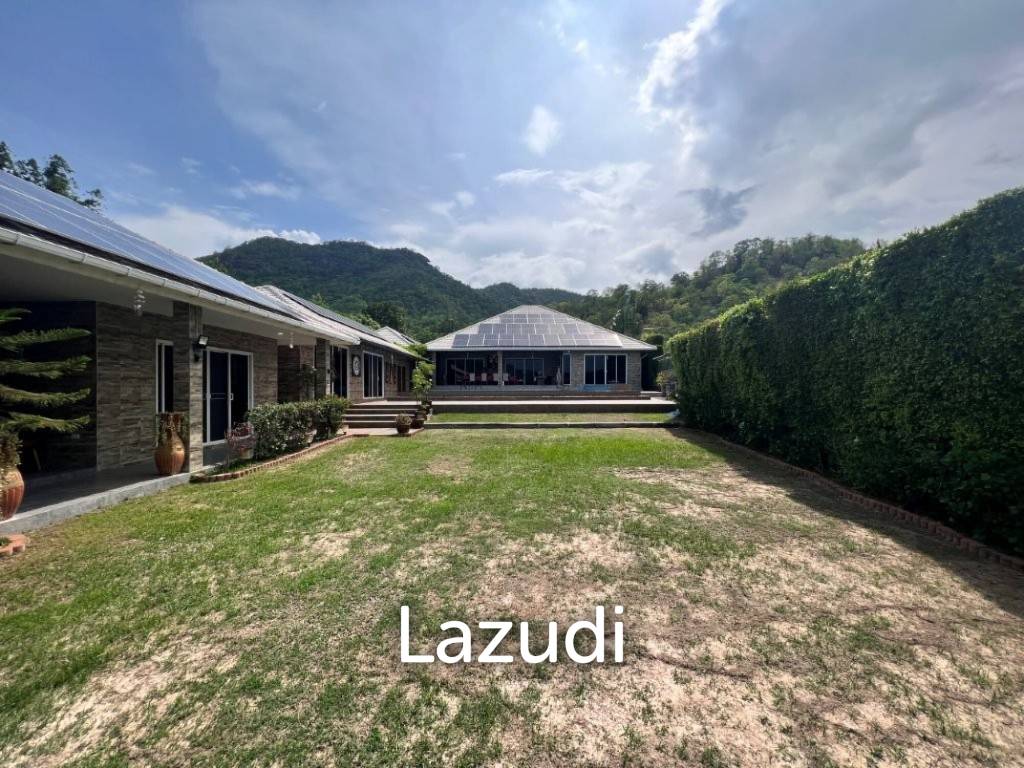 Maqnificent 6 Bedroom Villa overlooking Palm Hills Golf Course : RENTED UNTIL JAN 2024