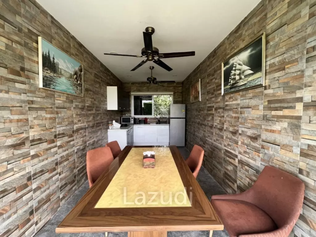 Maqnificent 6 Bedroom Villa overlooking Palm Hills Golf Course : RENTED UNTIL JAN 2024