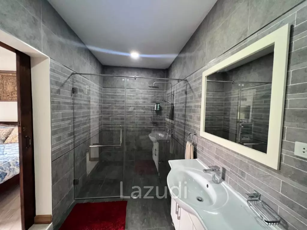 Maqnificent 6 Bedroom Villa overlooking Palm Hills Golf Course : RENTED UNTIL JAN 2024