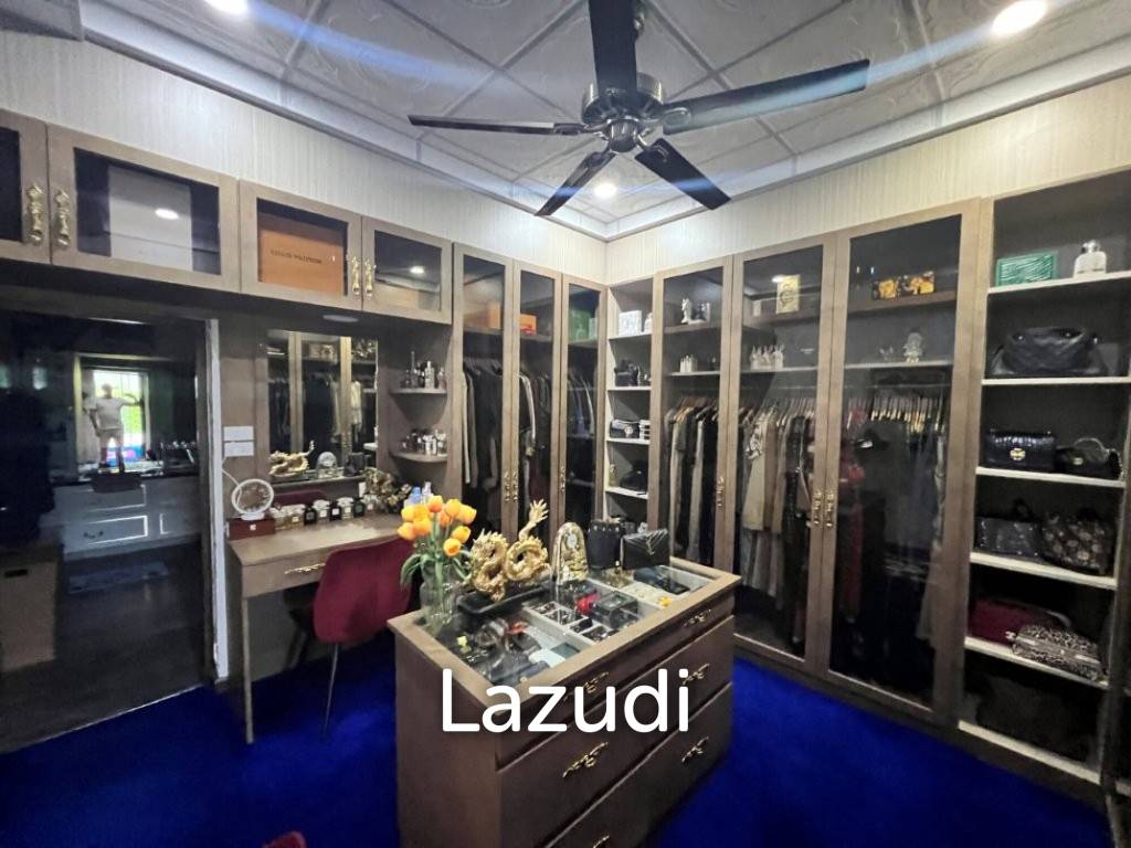 Maqnificent 6 Bedroom Villa overlooking Palm Hills Golf Course : RENTED UNTIL JAN 2024