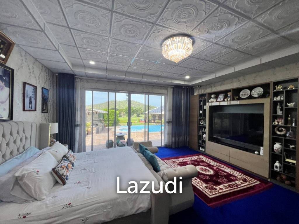 Maqnificent 6 Bedroom Villa overlooking Palm Hills Golf Course : RENTED UNTIL JAN 2024