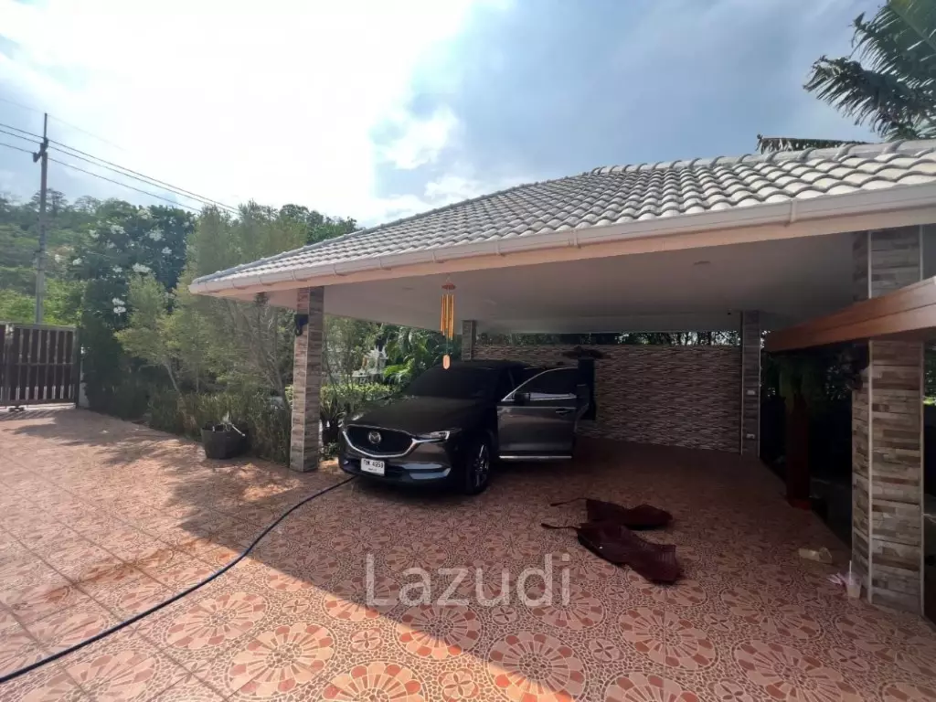 Maqnificent 6 Bedroom Villa overlooking Palm Hills Golf Course : RENTED UNTIL JAN 2024