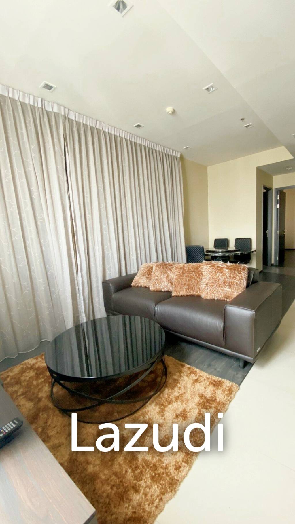 2 Bed 2 Bath 62 SQ.M Edge Sukhumvit 23