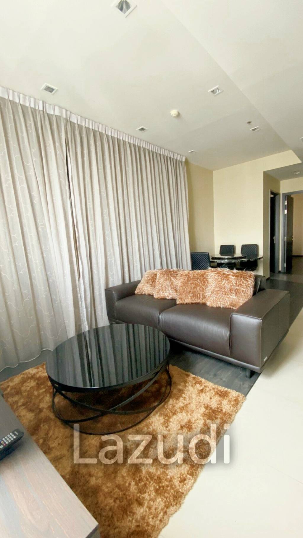 2 Bed 2 Bath 62 SQ.M Edge Sukhumvit 23