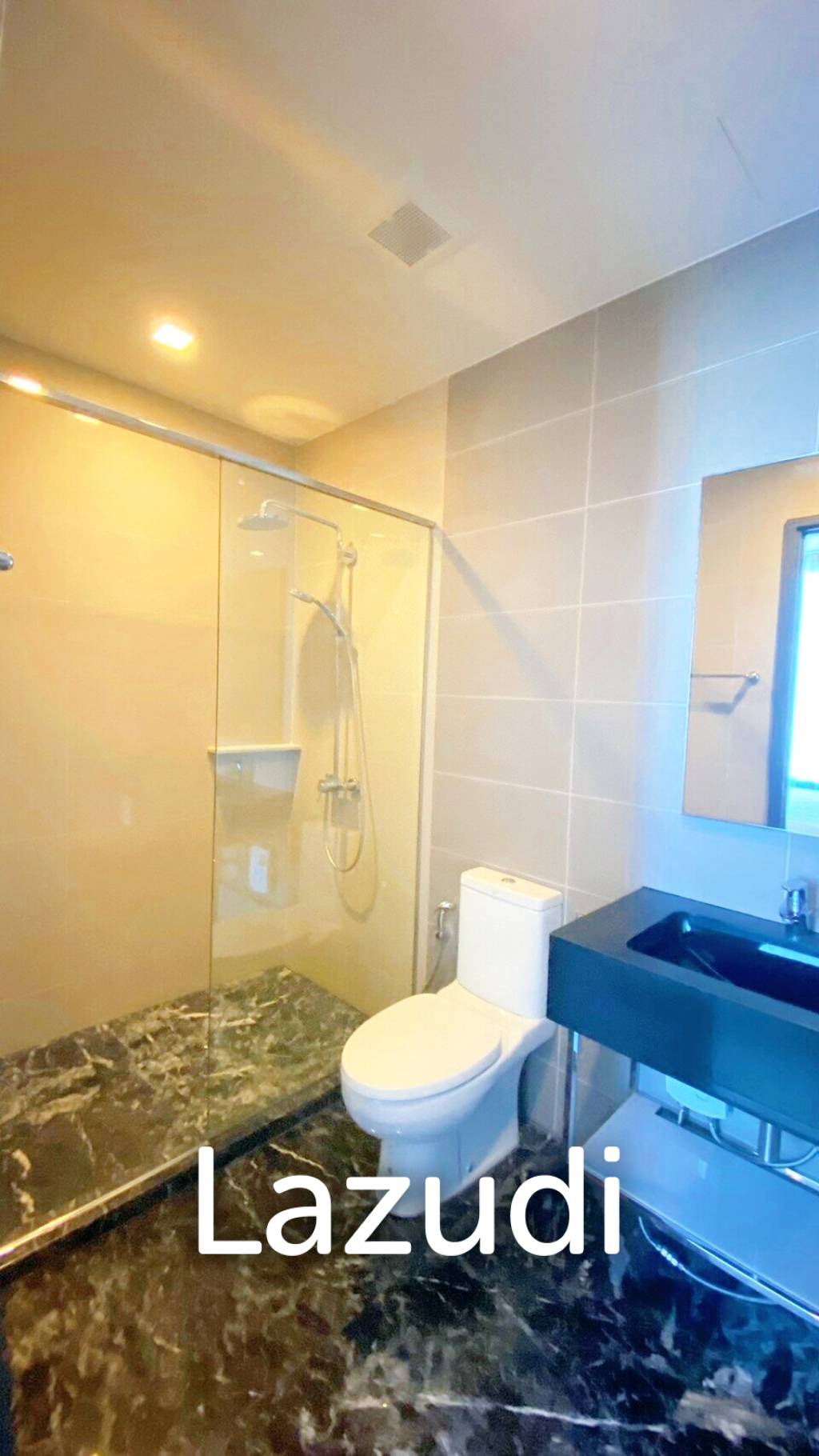 2 Bed 2 Bath 62 SQ.M Edge Sukhumvit 23