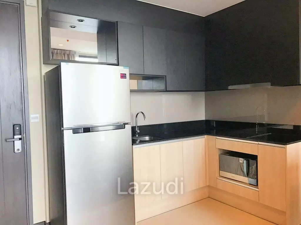 2 Bed 2 Bath 62 SQ.M Edge Sukhumvit 23