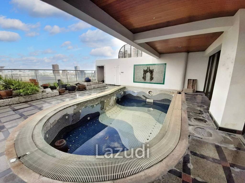 5 Bed 5 Bath 599 SQ.M Le Raffine Sukhumvit 24