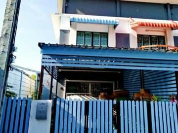 Buy town house 2 for sale
