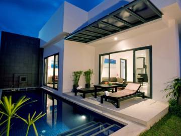 3 Bed 250SQM Seastone Pool Villas