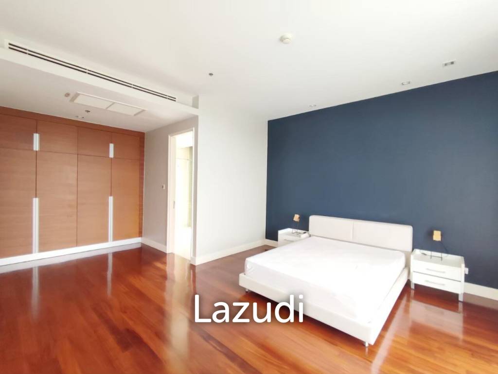 2 Bed 2 Bath 190.32 SQ.M. The Cove  Pattaya