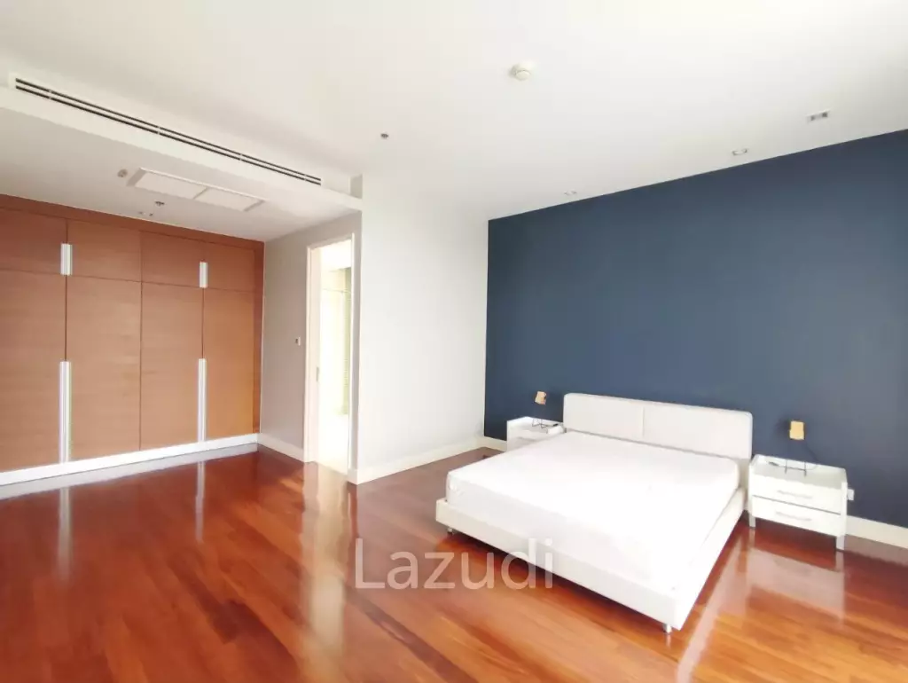 2 Bed 2 Bath 190.32 SQ.M. The Cove  Pattaya