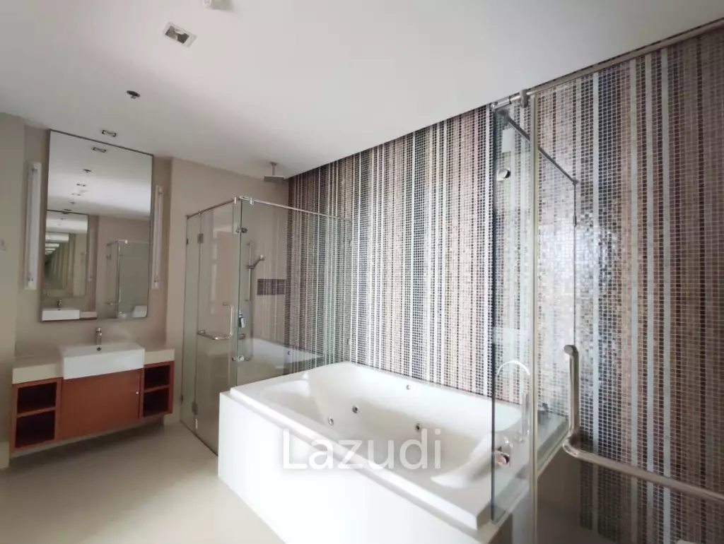 2 Bed 2 Bath 190.32 SQ.M. The Cove  Pattaya
