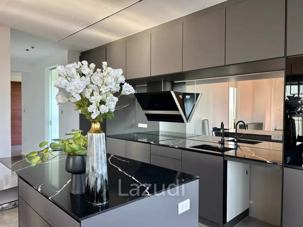 1 Bed 1 Bath 138.58 SQ.M. The Cove  Pattaya