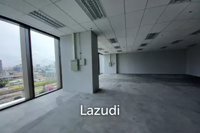 Ultra Luxury Office Space at Singha Complex in Bang Kapi, Bangkok