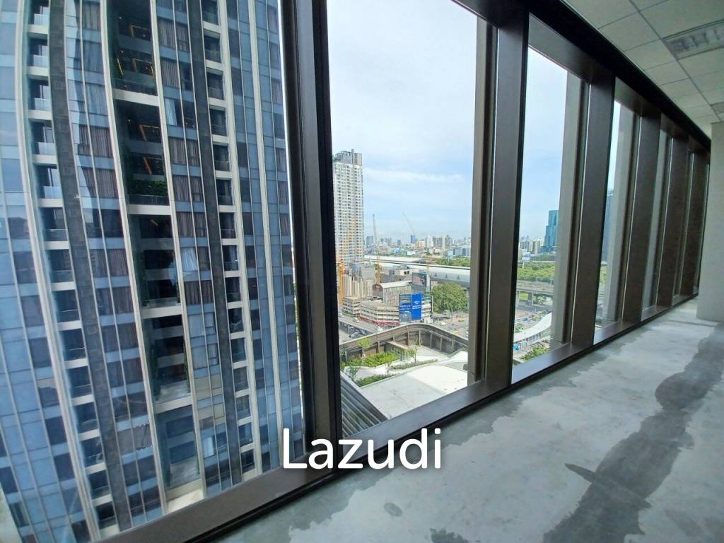 Ultra Luxury Office for Rent in Singha Complex Bangkok