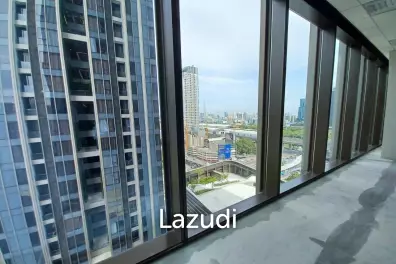 Ultra Luxury Office for Rent in Singha Complex Bangkok