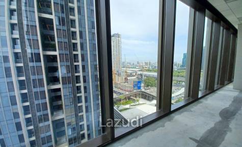 Ultra Luxury Office for Rent in Singha Complex Bangkok