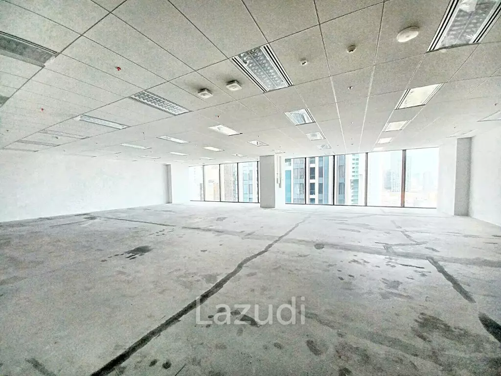 Ultra Luxury Office for Rent in Singha Complex Bangkok