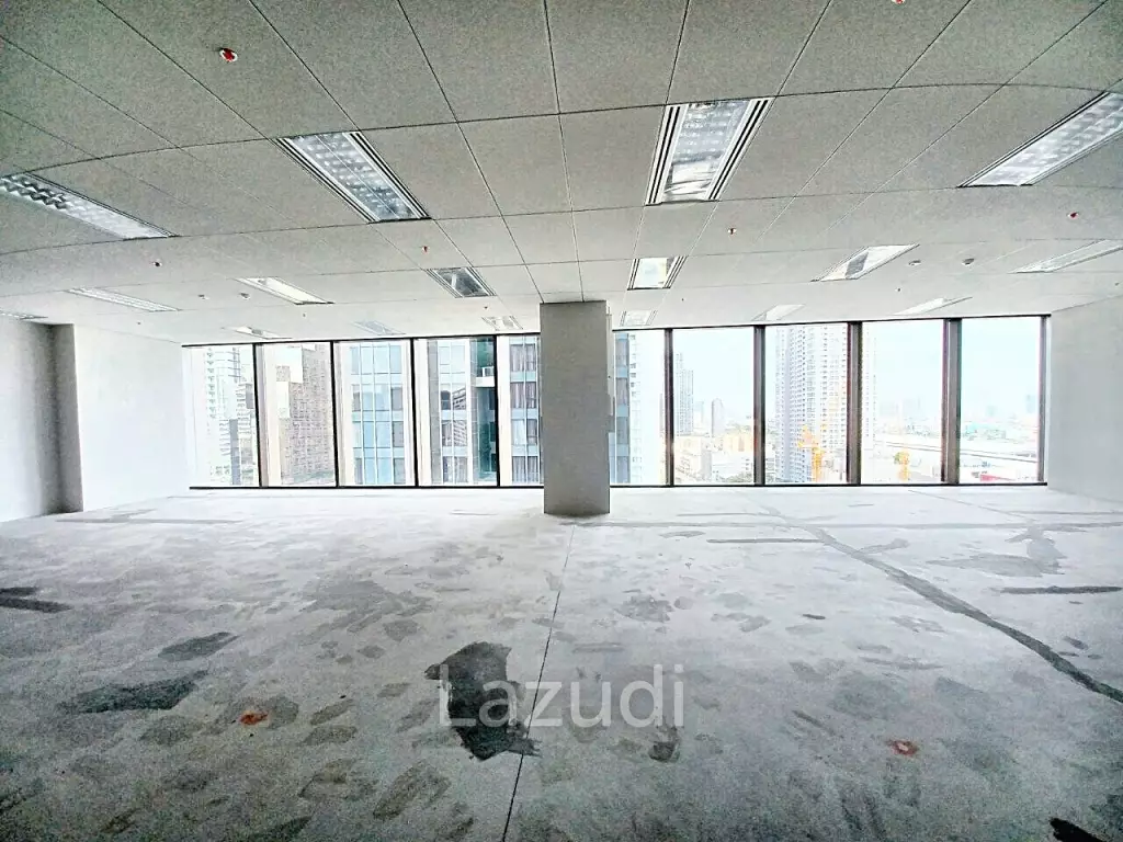 Ultra Luxury Office for Rent in Singha Complex Bangkok