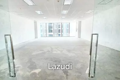 Ultra Luxury Office Space in Singha Complex Bangkok
