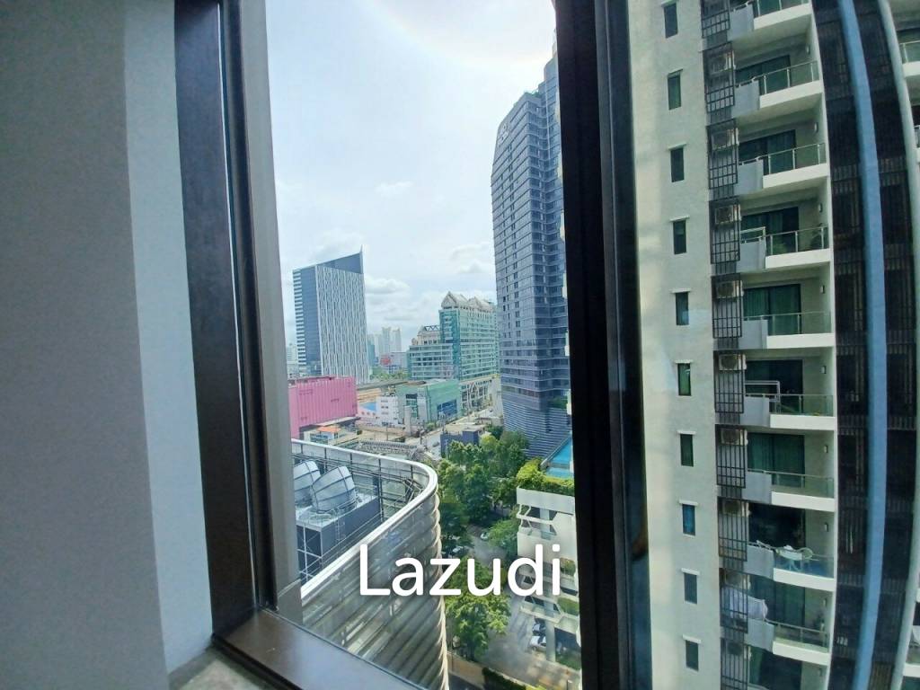 Office space for rent at Singha Complex unit 1708  size 130.46 sqm