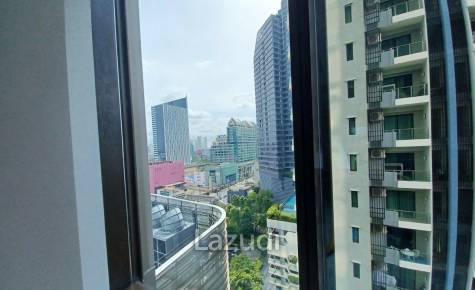 Office space for rent at Singha Complex unit 1708  size 130.46 sqm
