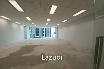 Ultra Luxury Leasehold Office in Singha Complex, Bangkok