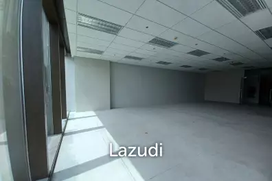 Ultra Luxury Office for Rent in Singha Complex Bangkok