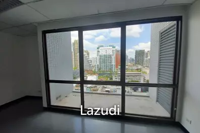 Office space for rent at Prime Building unit 15C size 135 sqm