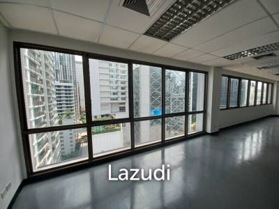 Office space for rent at Prime Building unit 15C size 135 sqm