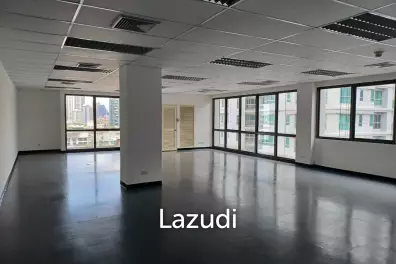 Office space for rent at Prime Building unit 15C size 135 sqm